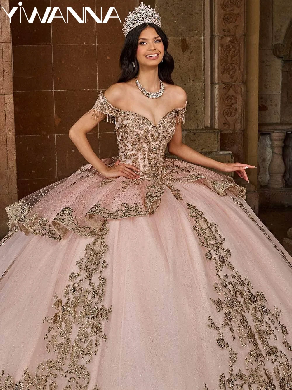 

Rose Gold Quinceanera Dress Off-Shoulder Sweetheart Neckline Embroidery Princess Court Train Formal Prom Sweet 15 16 Party Gown