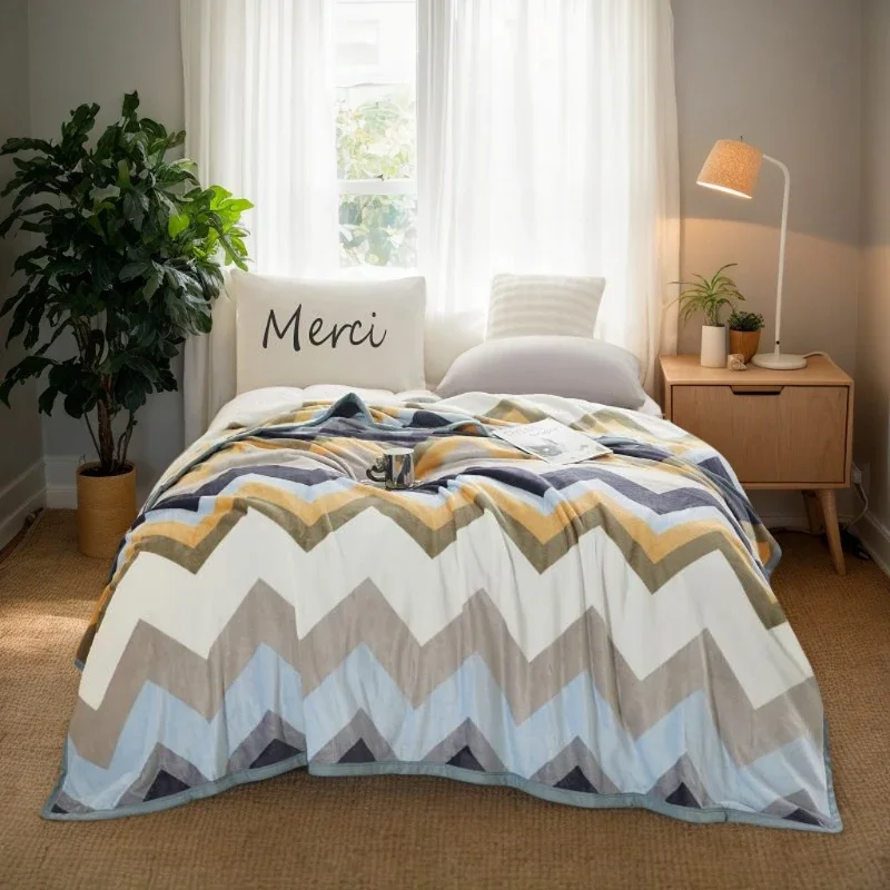 

Modern And Simple Milk Velvet Blanket Four Season Universal Children's Thick Warm Comfort Flannel Blanket Office Nap Blanket