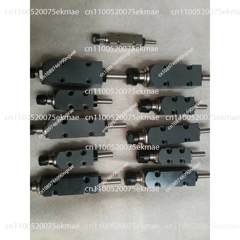 

Миниатюрная квадратная неприводная шпиндельная головка 30x30 мм для фрезерования и сверления