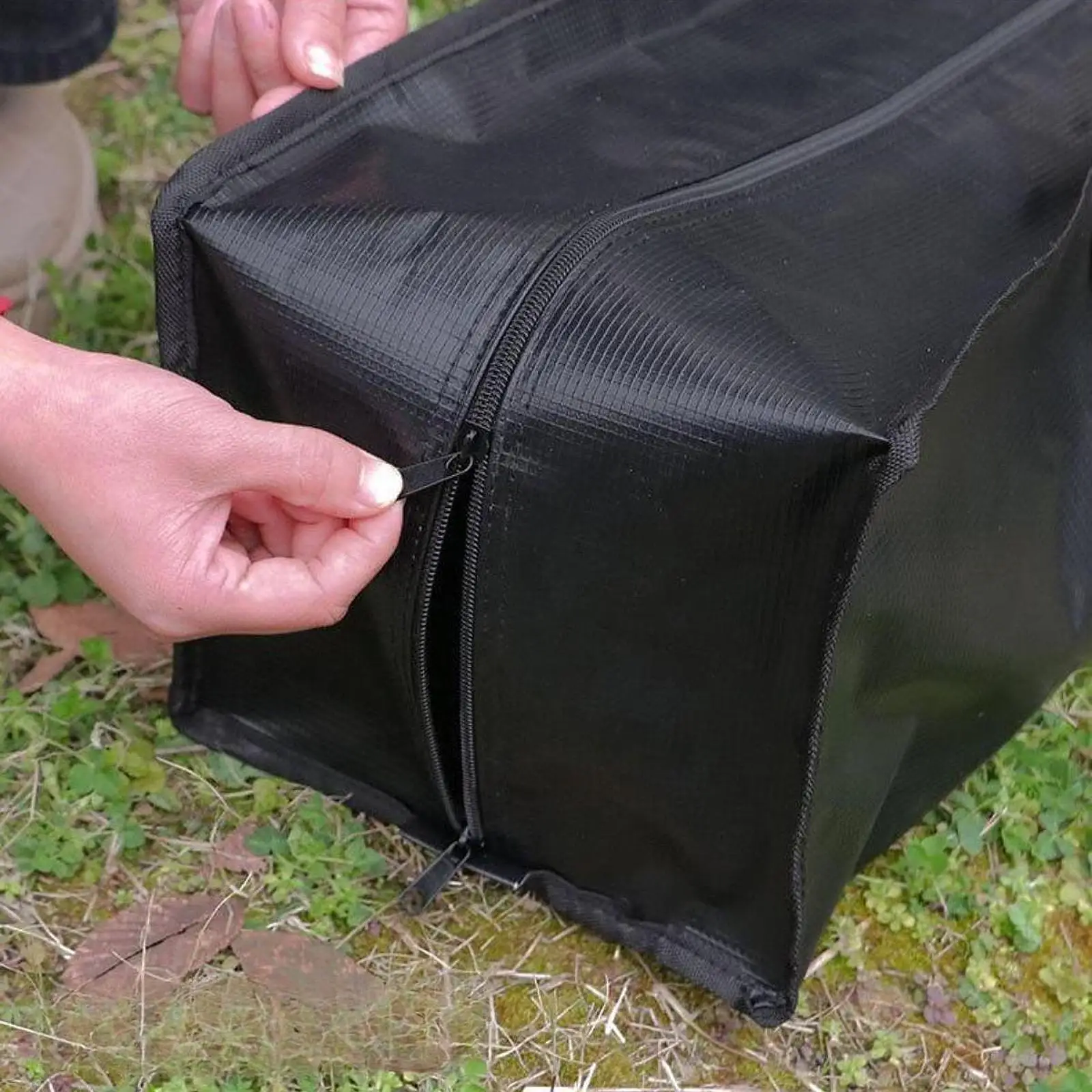 Travel Duffel Bag Organizer Large Sports Equipment Storage Waterproof Long Luggage Bag for Tripod Moving Outdoor Gym Black