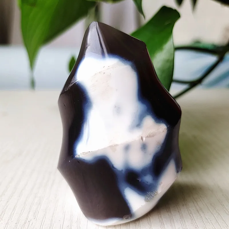 

Natural Stone Killer Whale Agate Crystal Flame Home Room Decor Gemstone Feng Shui Ornaments Chakra Healing Crystals