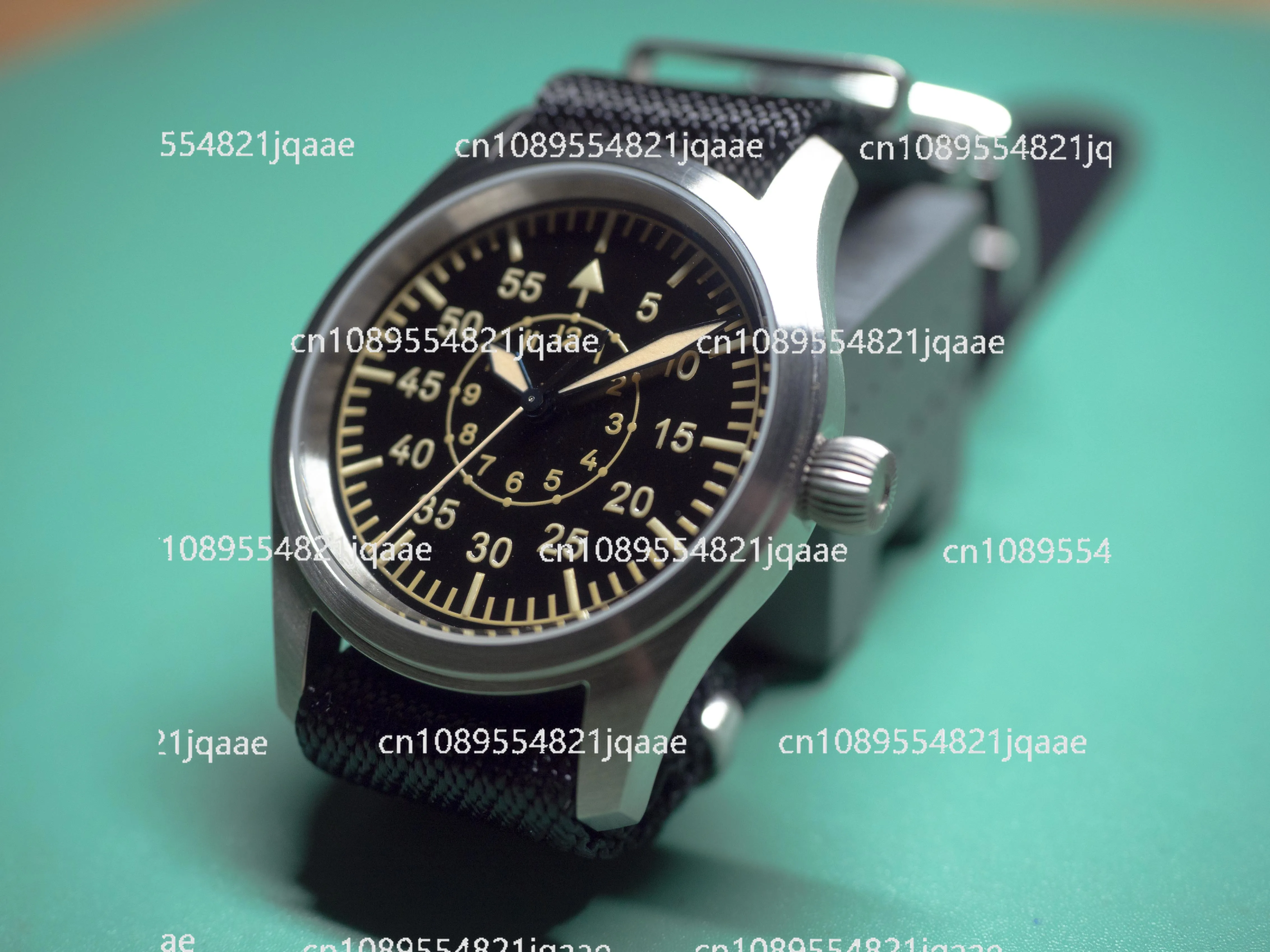 2024 New men\'s customized watch [escapement time] 38MM pilot VH31 quartz watch retro super luminous 100M waterproof