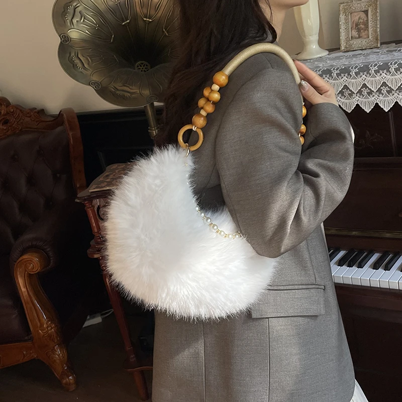 

Дизайнерская рекомендация, рождественские подарочные сумки, осень/зима 2021, модные бродяги, однотонные мягкие теплые сумки на плечо с бисером