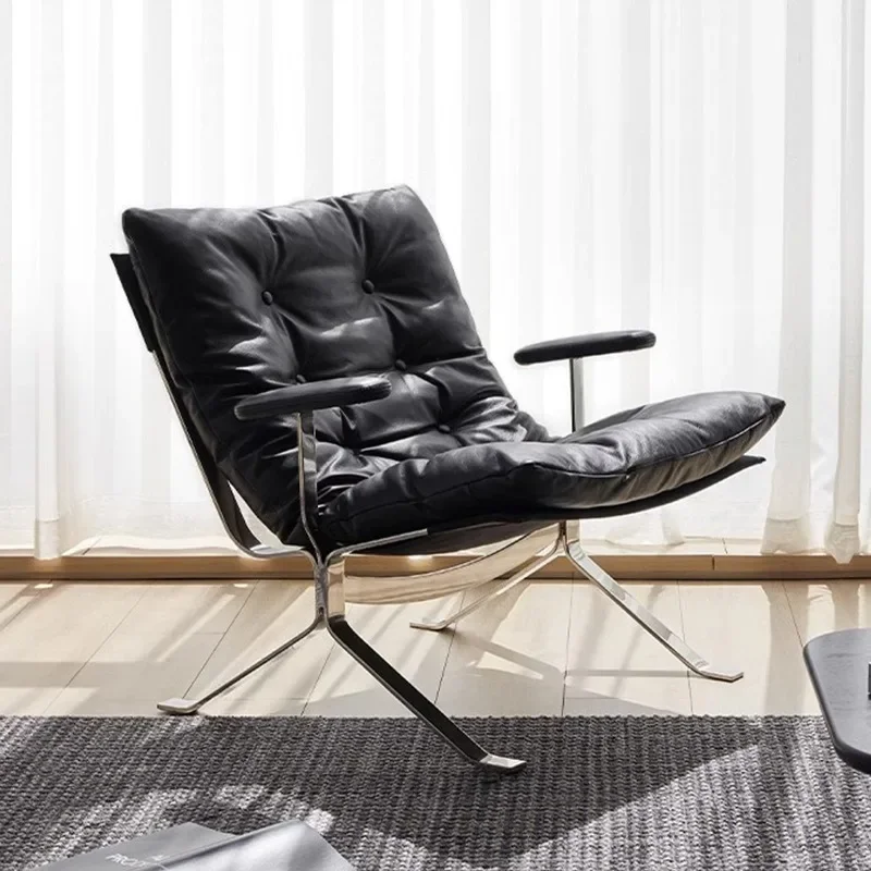 

Single Lounge Chair Nordic Luxury Creative Leather Living Room Comfortable Soft Single Sofa Chair Home Decor Furniture Ornaments