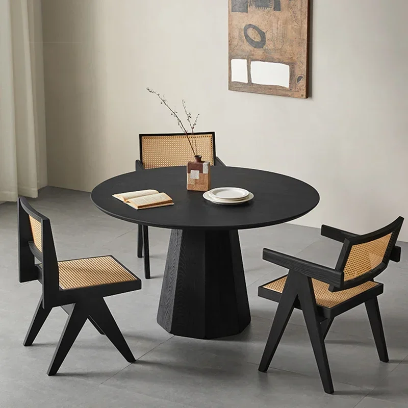 New Style Natural Round Oak Designer Modern Dining Room Furniture Small Round Solid Oak round dining table set 4 chairs