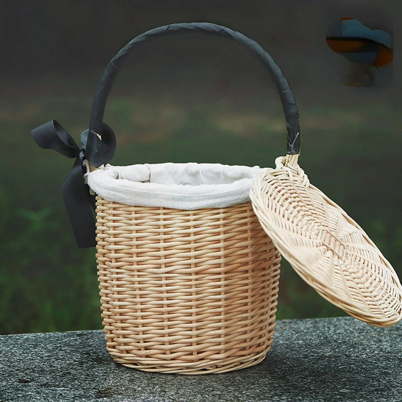 Hand-woven Flower Basket Storage Willow Woven Picnic Basket Hand-held Basket Garden Flower Basket Shooting Props Beach Basket