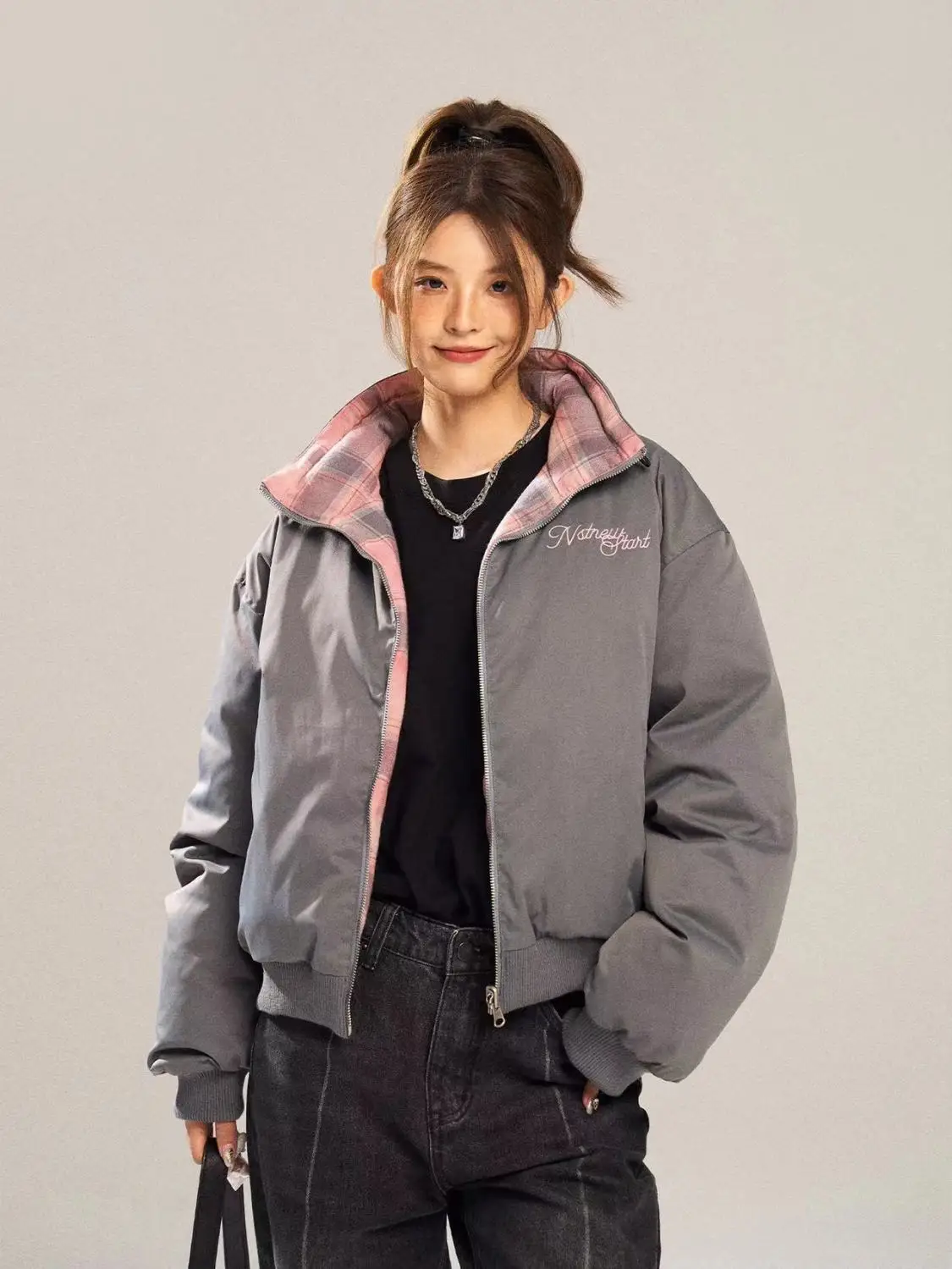 แจ็คเก็ตผ้าฝ้ายเสื้อผ้าผู้หญิงสองด้านซิปQuilted Coat 2024 ฤดูหนาวเย็บปักถักร้อยลําลองสั้นParkas Top Streetwear