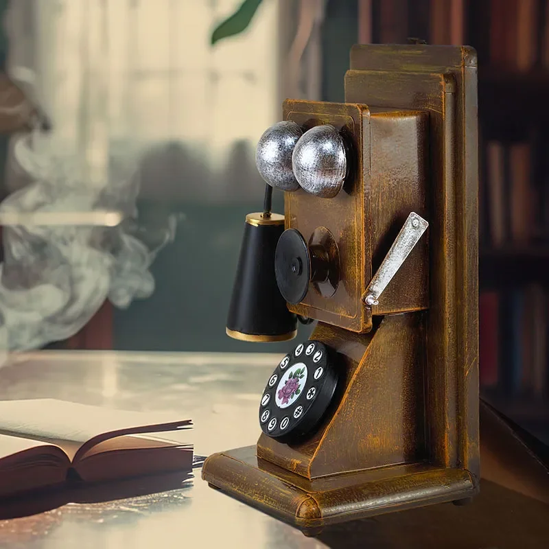 Vintage Metal Telephone Model Handmade Ornament European Style Home Decor Craft for Living Room Shelf Display