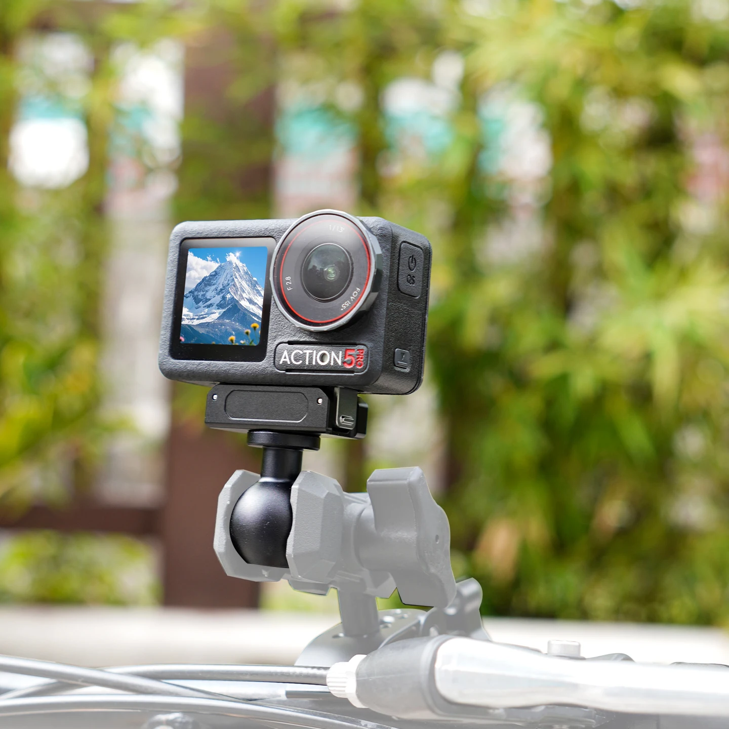 360° Kugelkopf-Magnethalterung für DJI Osmo Action 5 Pro 4 3 Kamera Ein-Tasten-Schnellverschluss für Mountainbiking Skifahren Wandern Vlog