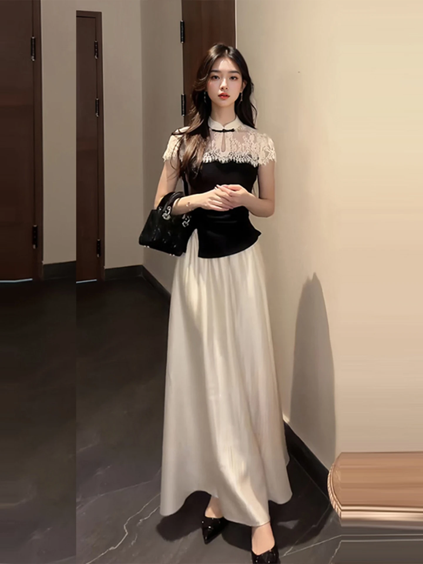 

Summer Women's Lace A-Line Skirt And Top Set Casual Two-Piece Suit High Waist Long Skirt Short Sleeve T-Shirt Pure Color