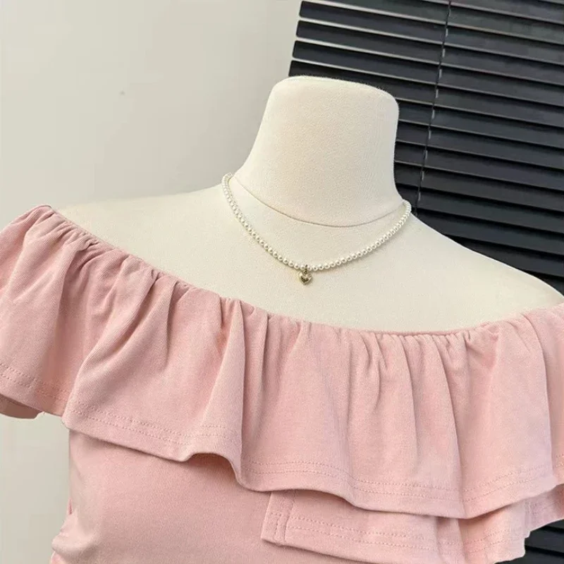 Slash cou T-shirts femmes doux froncé volants pli moulante Sexy Style français été Simple mince hauts tendre à la mode t-shirt élégant