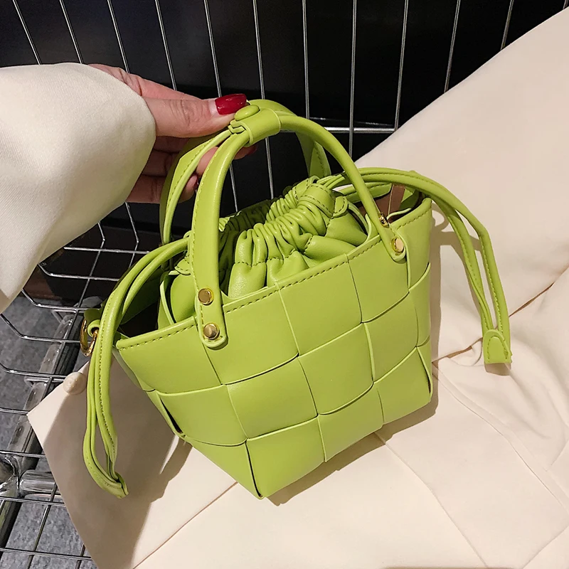 

High Quality Woven Handbag 2023 New Summer Trend Fashion Leather Women's Bag Crossbody Shoulder Bag