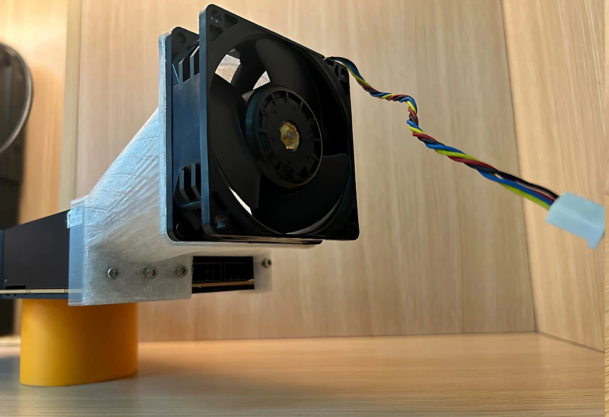 Modified 8CM Cooling Fan Kit for AMD Radeon Instinct MI25/MI50/V620
