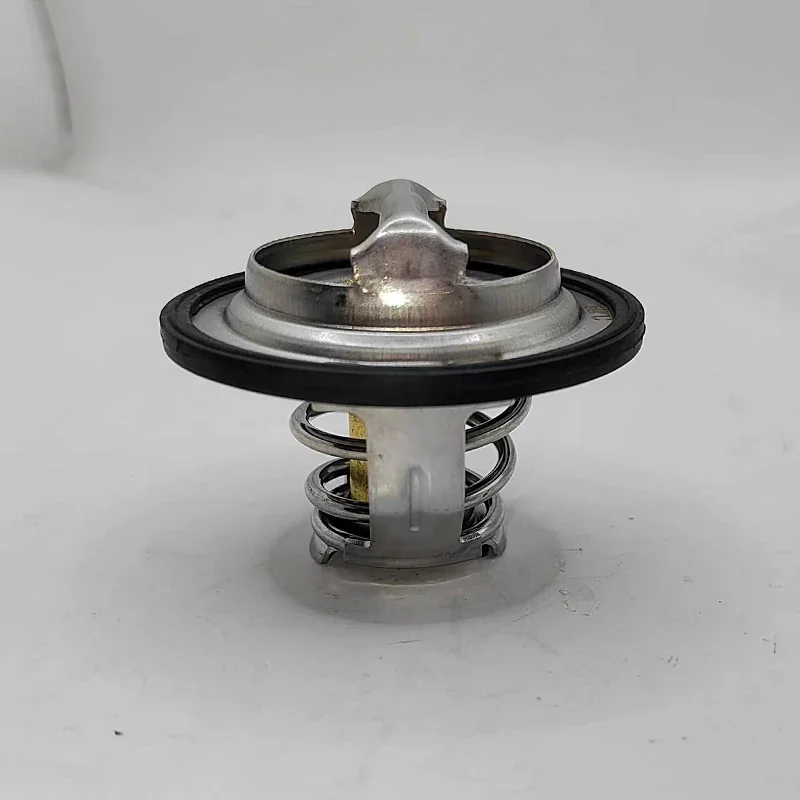 82 ℃ 51770698 12622410 73502809   สําหรับ Alfa Romeo Chevrolet Captiva HHR Fiat Croma Opel SAAB Vauxhall เครื่องยนต์ Coolant Thermostat