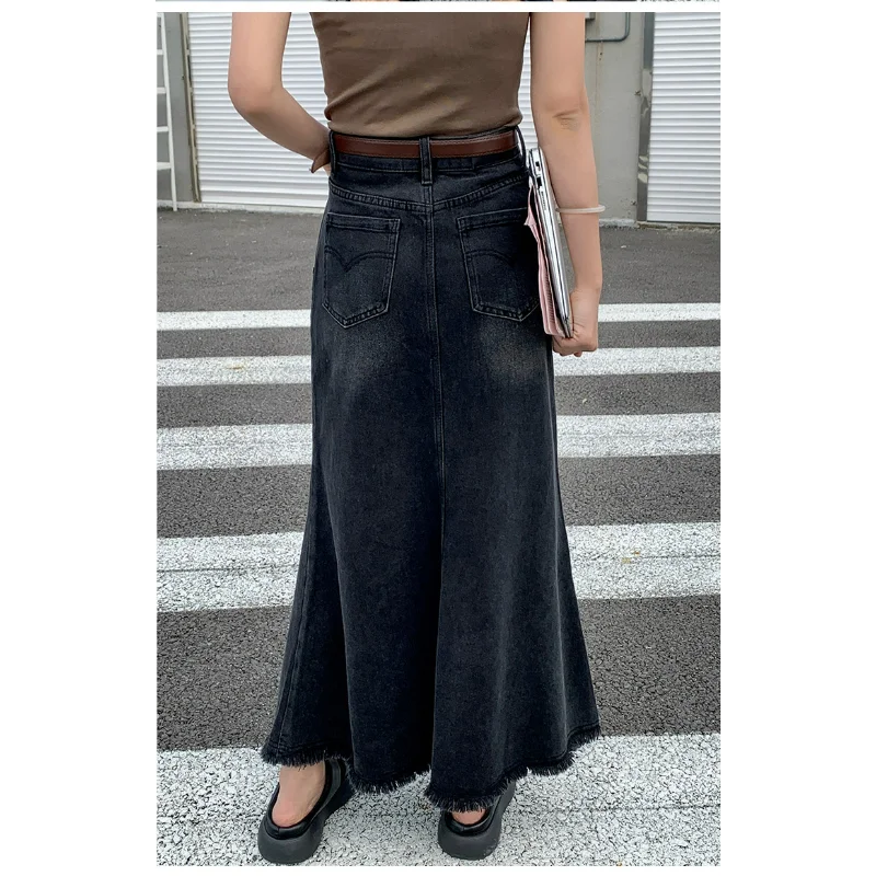 Zwarte Denim Fishtail Rok Vrouwen Mermmaid Lente Stijl Originele Modieuze Bont Gewatteerde Skort Lange Hoge Taille Trompetkleding