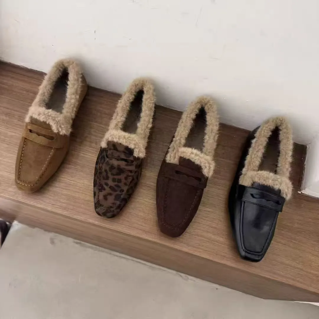 ربيع الخريف جديد مريح وأنيق مشبك حذاء مسطح موضة الجلد المدبوغ كل مباراة ضوء الفم عادية المرأة Zapatos Mujer