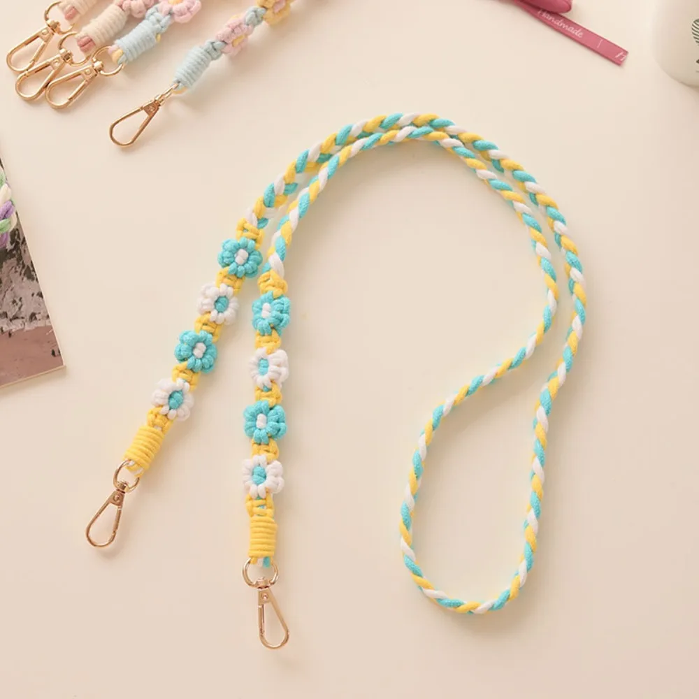 Handmade Flower Woven Chain Lanyard Crochet Hook Woven Daisy Flower Hanging Chain Pendant Anti-Lost Bag Braided Rope Kids