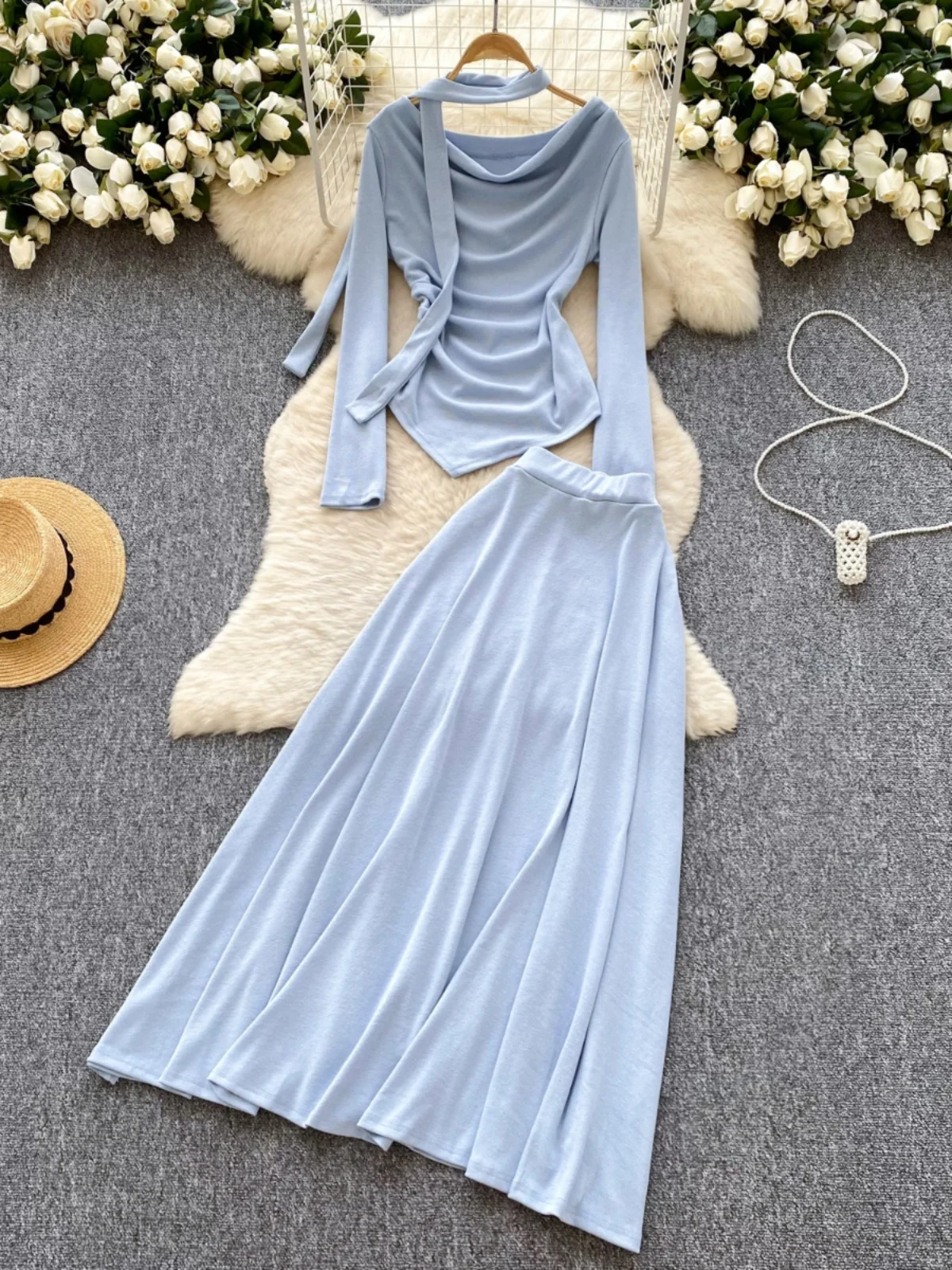 

Elegant Minimalist High-Waisted Midi Skirt And Long Sleeve T-Shirt Set for Young Women Spring Fashion Ensemble
