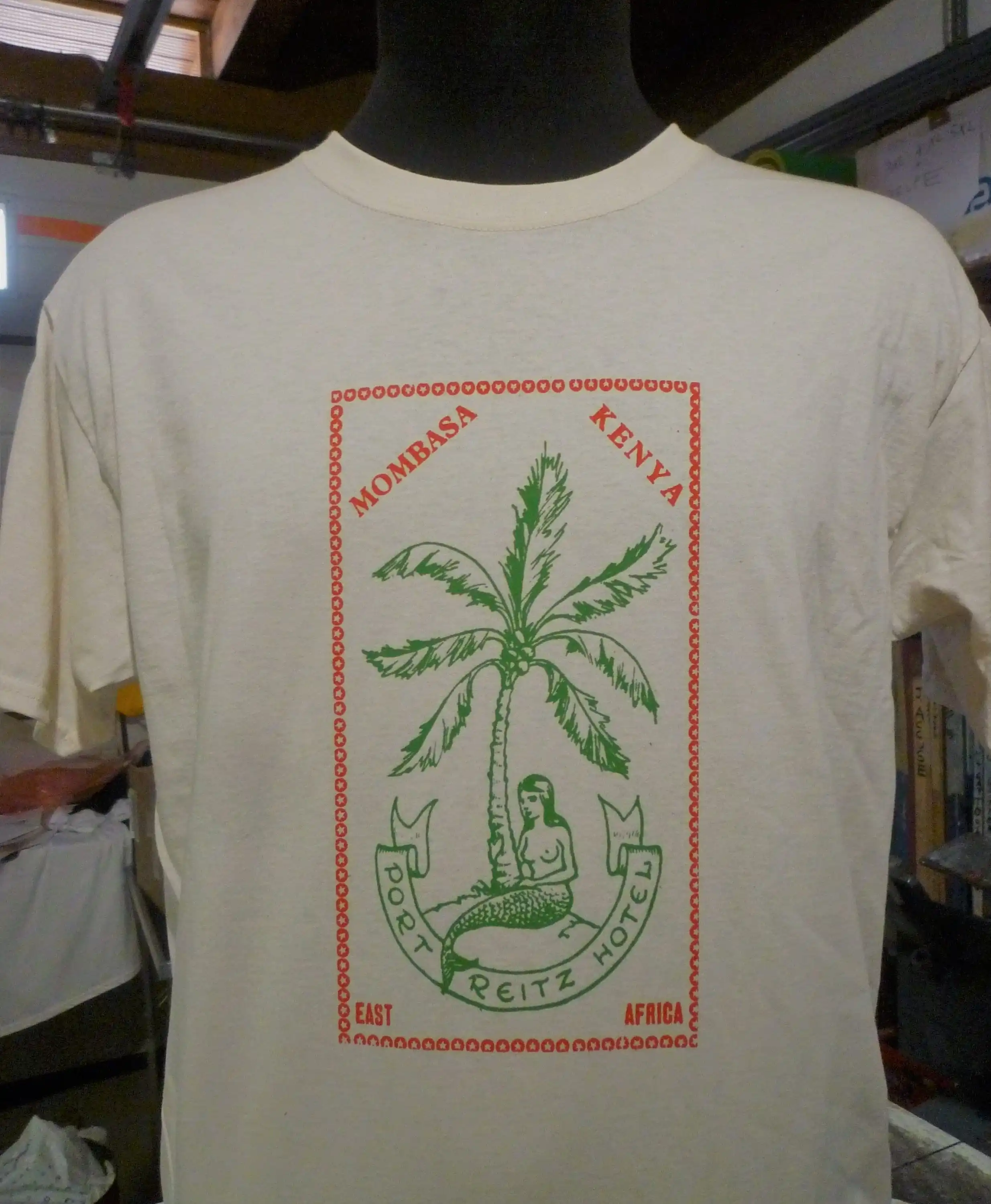 MOMBASA KENIA vintage hotel africa T Shirt