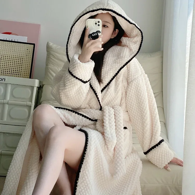 Women's New Winter Nightgown Thicken Warm Flannel Robes M-XL Long Sleeve Hooded Sweet Cute Nightwear Femme Homewear