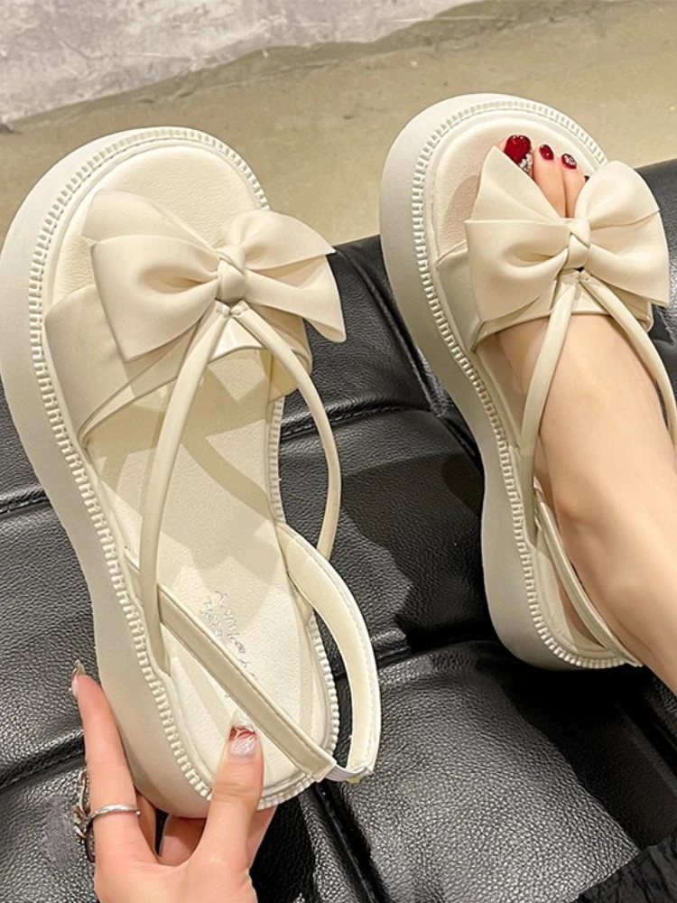 Verão designer francês sandálias causais mulheres dedo do pé aberto coreano moda sapatos plataforma senhoras arco chique doce tornozelo cinta sapatos 2023