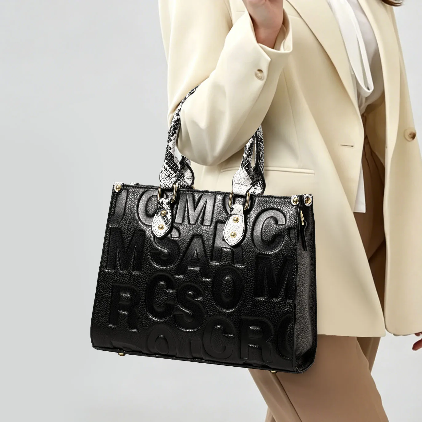 Aidrani New niche black letter embossed tote bag for women, large capacity, high-end feel, shoulder and hand carry mom bag