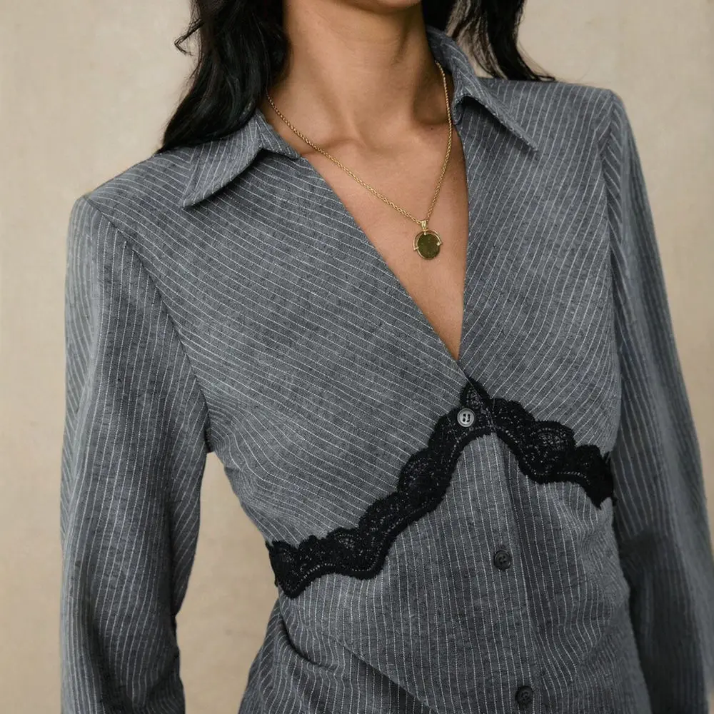 Elegant Women Striped Lace Blouse V Neck Flare Sleeve Shirt Retro Style Slim Fit Casual Office Pullover Female Summer Tops