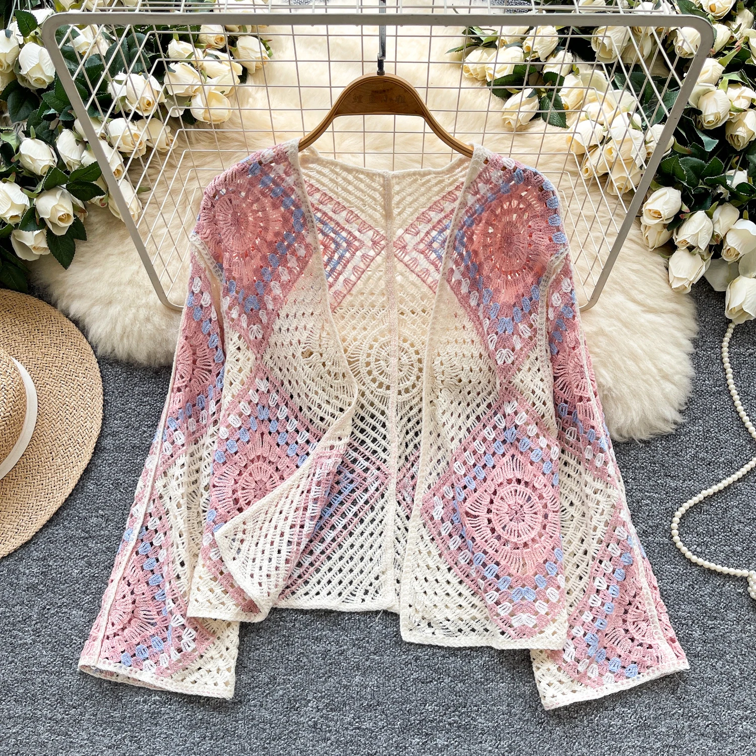 

Пастельный бабушкиный квадратный вязаный крючком кардиган, прозрачный вязаный топ с открытой передней частью, женский летний пляжный бикини, накидка в стиле бохо, отпускной наряд