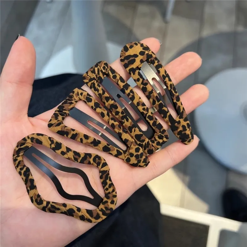 1Pc New Fashion Leopard Print Hairpins for Women Girls Korean Oval BB Clip Bangs Hairgrips Barrettes Hair Styling Accessories