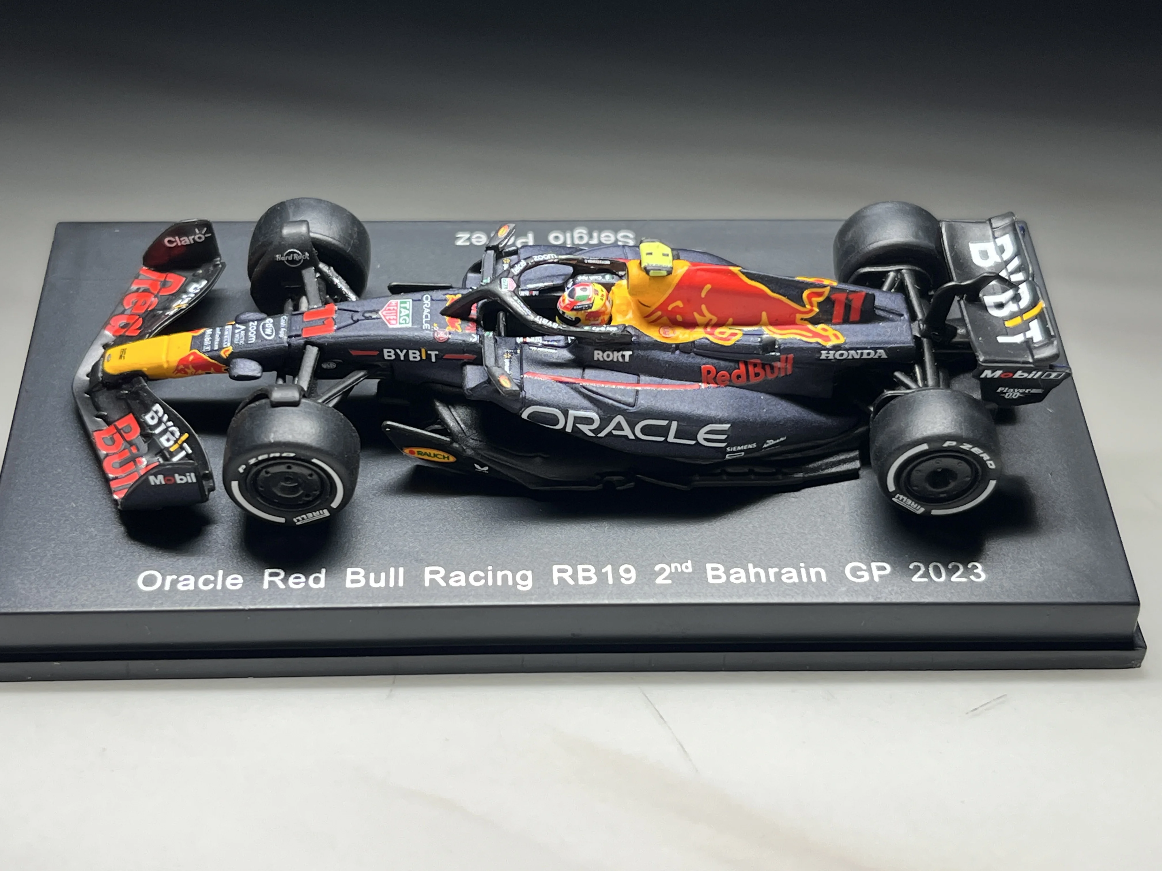 2023 1:64 Verstapan Perez F1 Red Bull RB19 miniaturowy model z żywicy, dekoracja dla dorosłych, zabawka dla chłopca, prezent urodzinowy dla dzieci