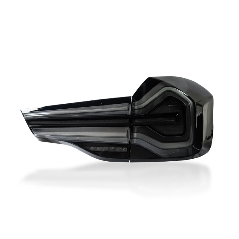 

Подходит для BMW X3 (G01, G08) 2018-2021 годов, модифицированный задний фонарь с новым светодиодным динамическим указателем поворота.