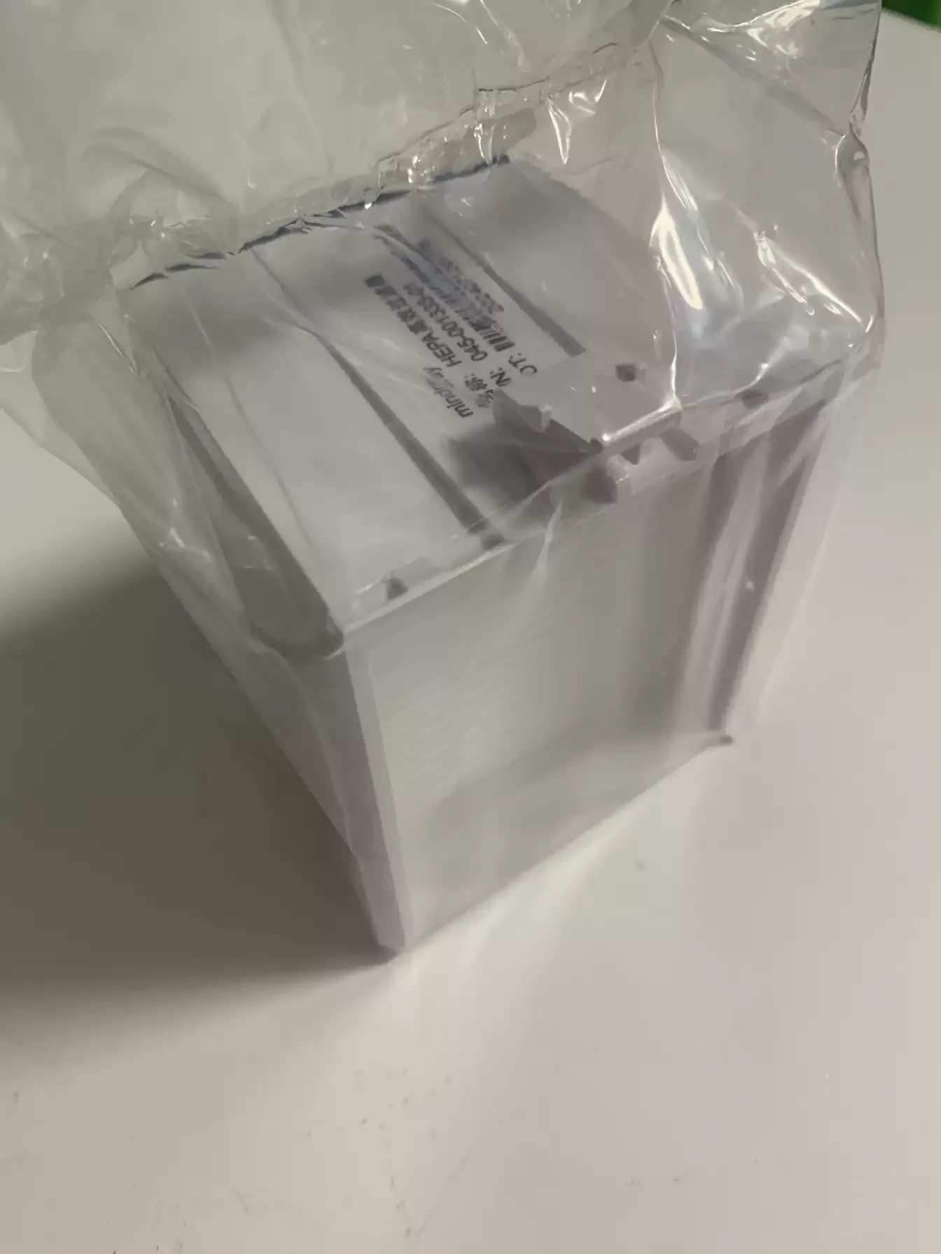 brand new For Mindray HEPA filter SV300 SV350 SV600 SV800 respirator 045-001333-01