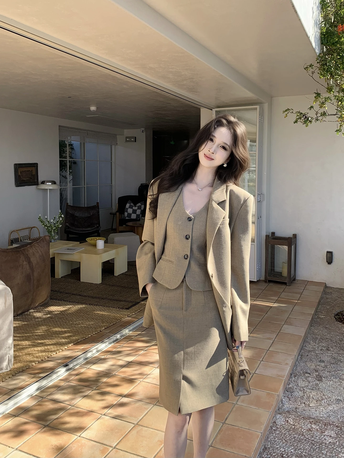 

Casual Women's Three-Piece Suit Set Spring Fashion Outerwear Vest Skirt Ensemble Long Sleeve High Waist Spring Collection