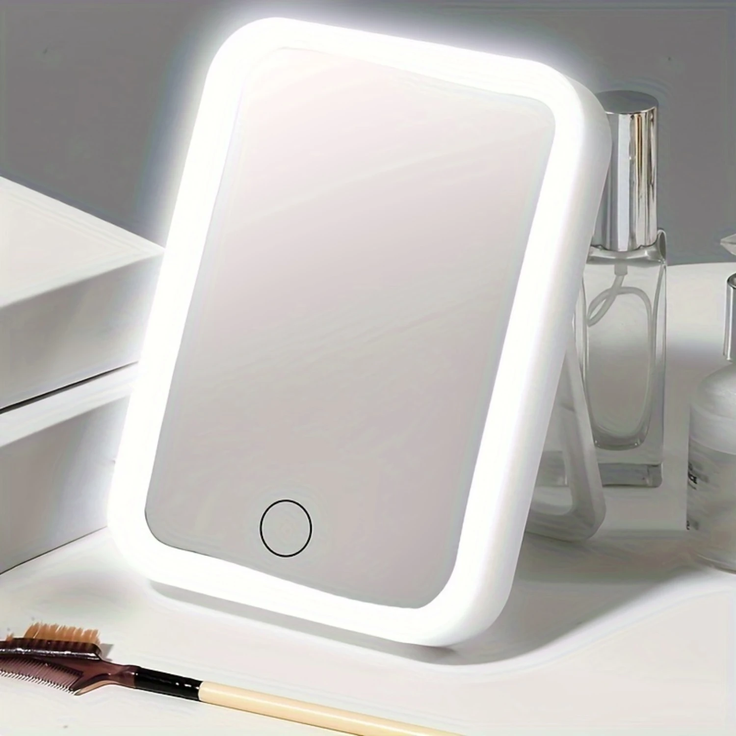 

Portable Compact USB Rechargeable LED Vanity Mirror with Screen Dimming - Elegant Makeup Mirror for Travel or Home Use