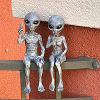 Outer Space Alien Statue Martians Garden Figurine Set Garden Decoration Outdoor Jardineria Sculpture Decor Halloween Decor