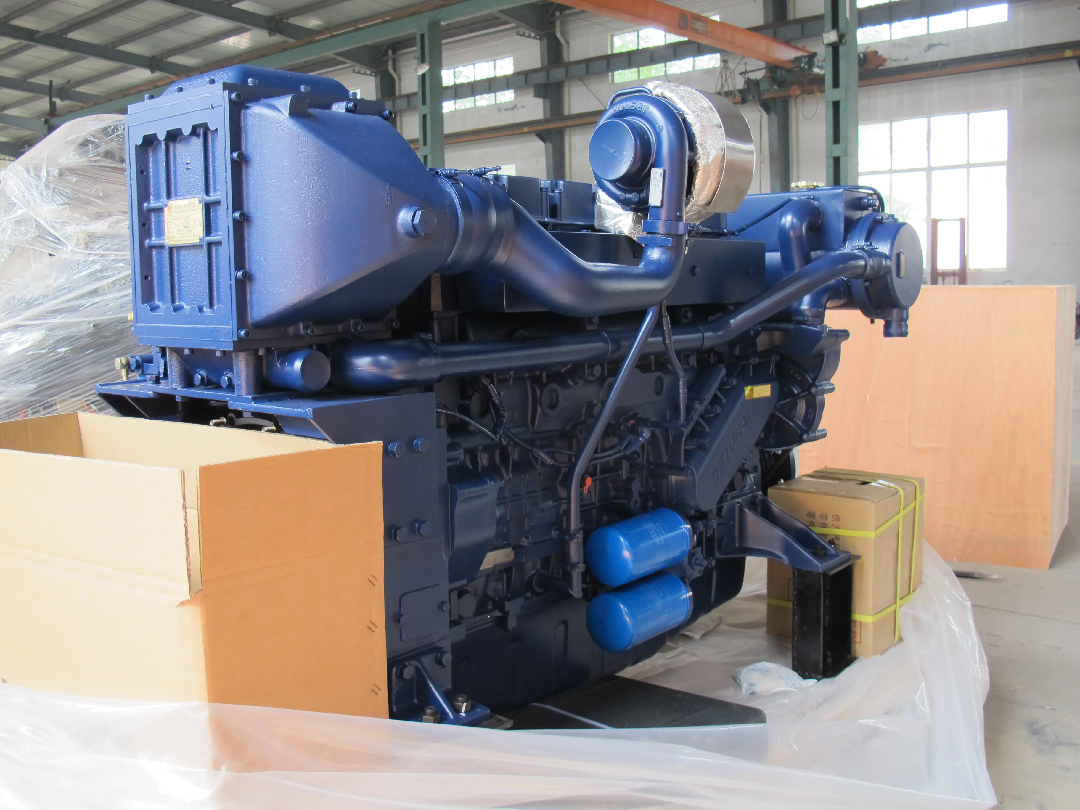 Sales Promotion 500hp Marine Diesel Engine With Gearbox WP12C500-21