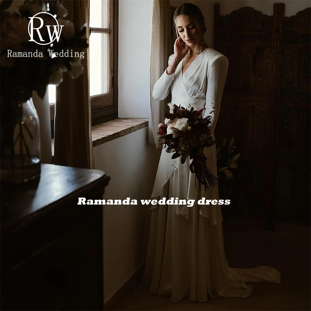 Ramanda elegante lange Ärmel V-Ausschnitt elastisch gewebt Satin Brautkleid einfache rücken freie boden lange Brautkleid Robe de Mariee