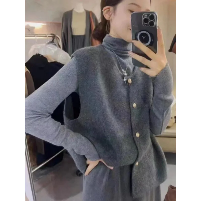 

Autumn and Winter Solid Color Layered Outerwear Knitted Sweater Vest Round Neck Slimming Korean Loose Sweater Vest for Women