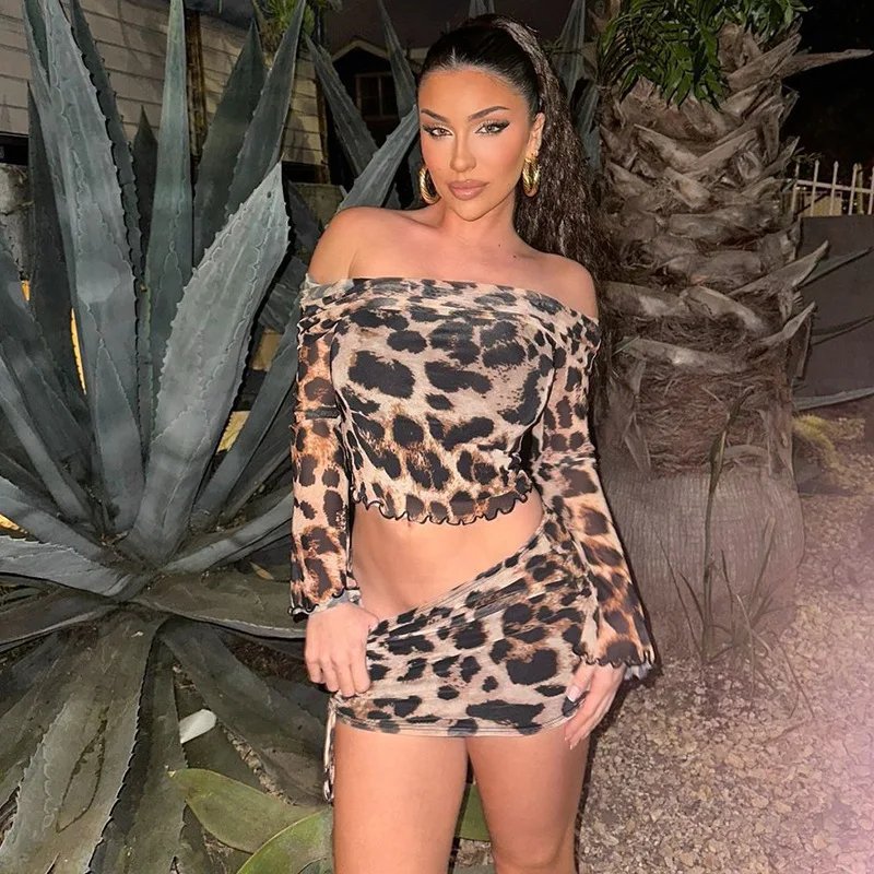 

DSMTRC сексуальный комплект из 2 предметов в стиле бохе для женщин, отпускная одежда, укороченный топ с длинными рукавами с леопардовым принтом + мини-юбки с низкой талией, одинаковые костюмы