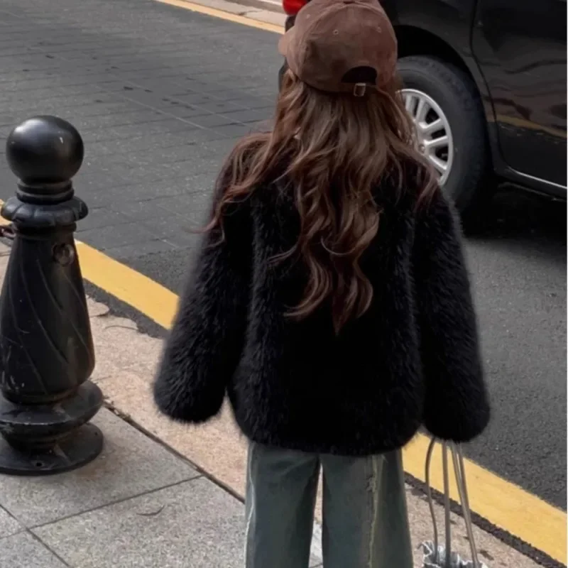 

Winter Kids' Faux Fur Fluffy Coat for Girls Short Length Stylish Jacket with Thickened Korean Style Children's Winter Clothing