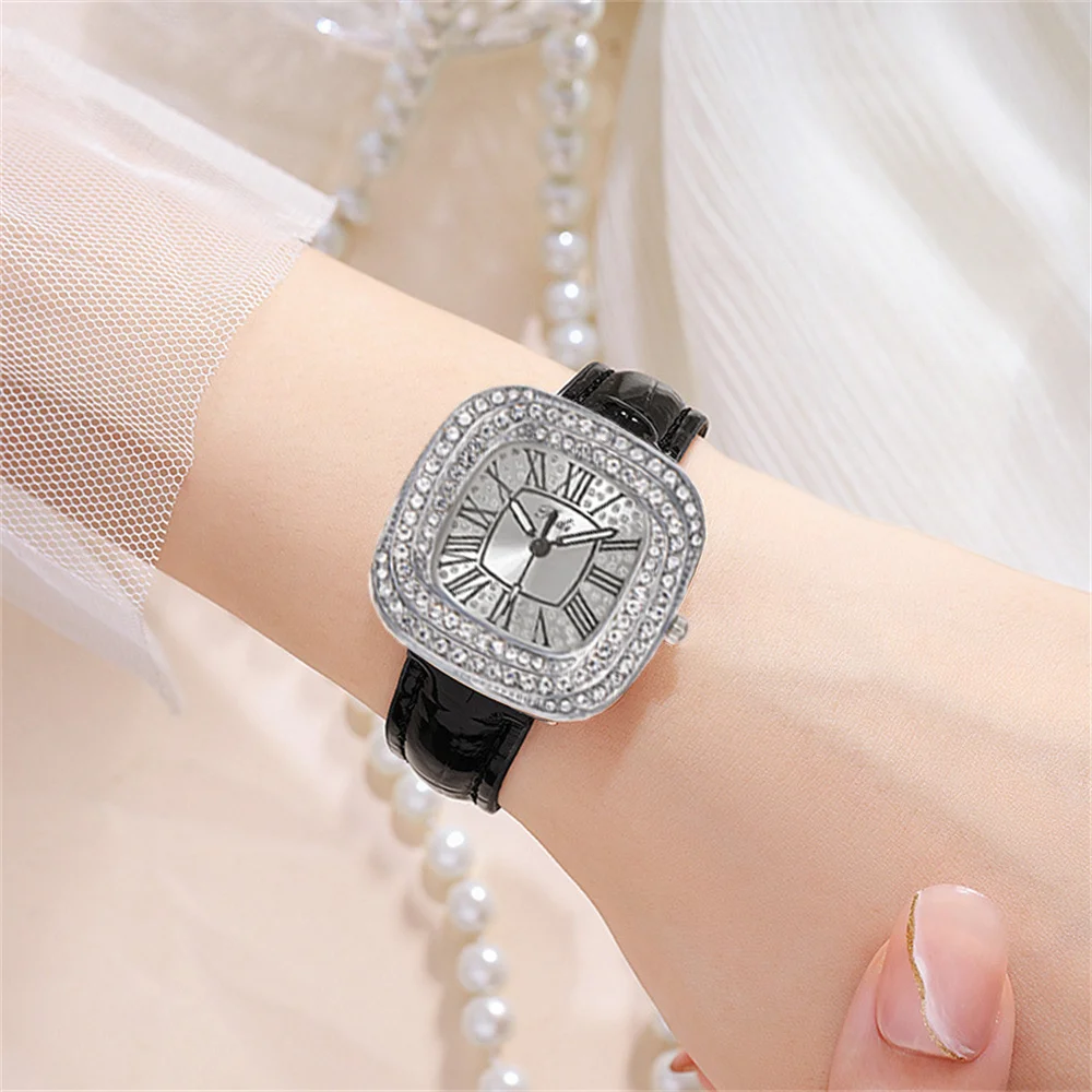 Luxury Ladies Silver Case Full Star Square Roman Design Quartz Watch Fashion White Leather Women\'s Dress Gift Clock Wristwatch