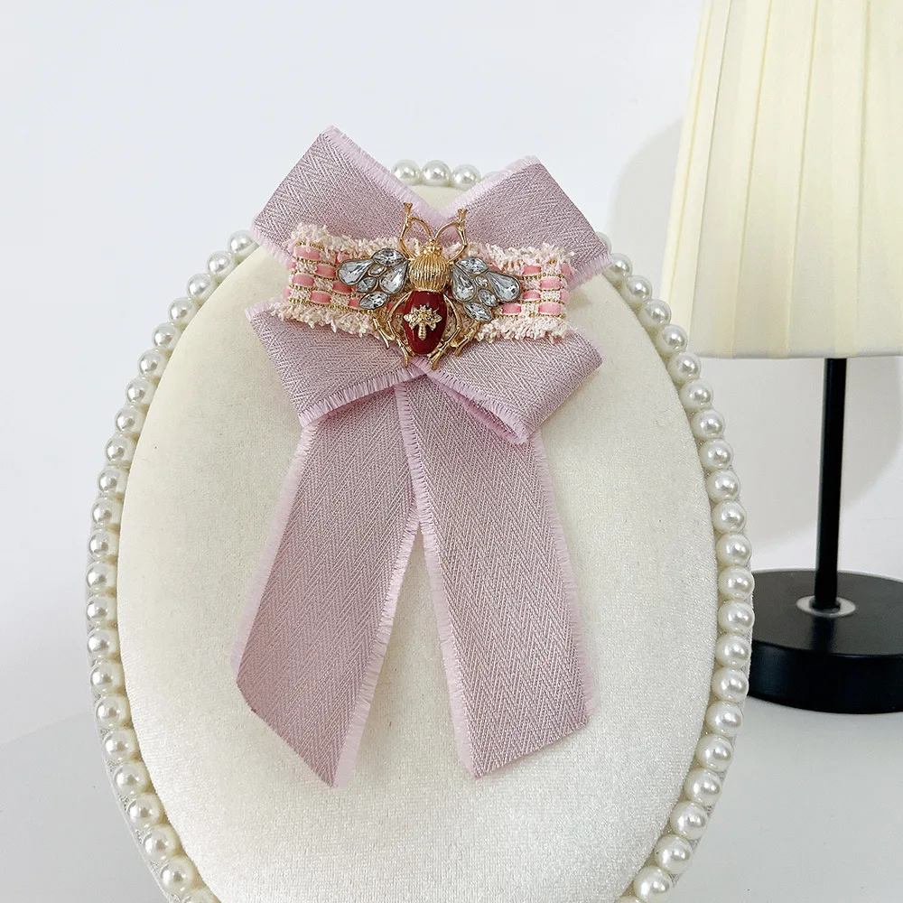 دبابيس Bowknot مع تصميم النحل، دبابيس الياقة #5