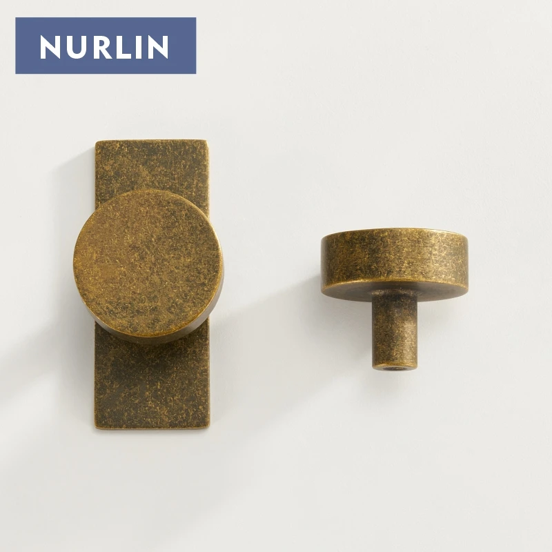 Nurlin Ice Flower Antique Brass Solid Brass With Vintage Treatment Round Decorative Bottom Board Cabinet Furniture Doors Knobs