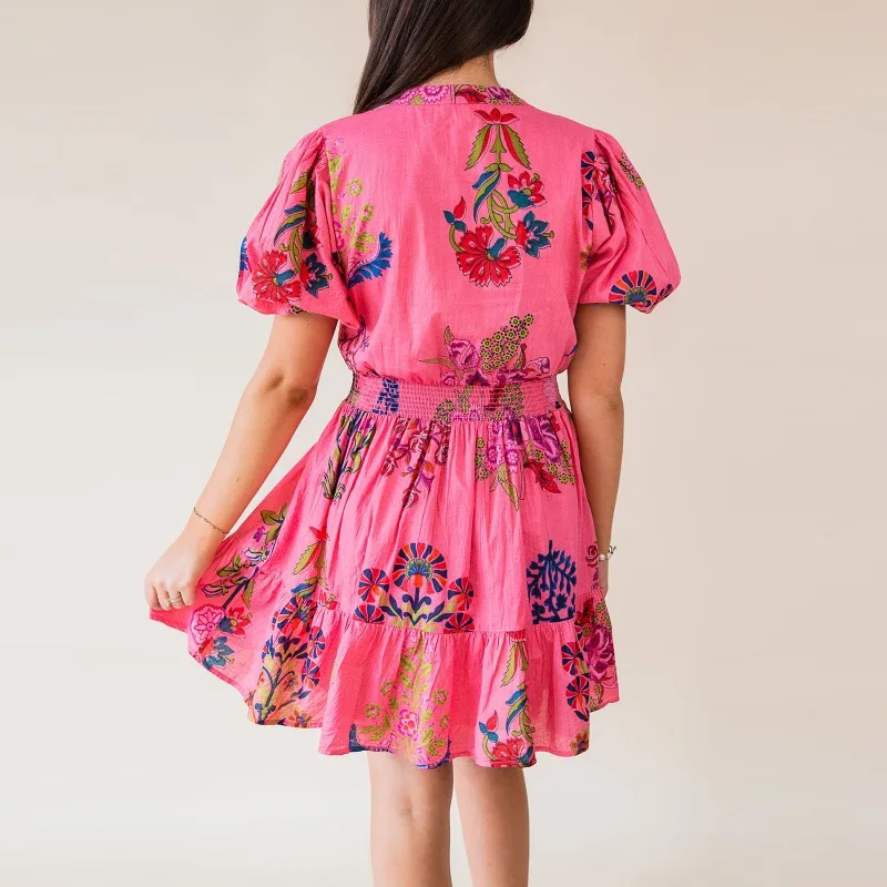 Damen Boho-Minikleid mit Blumenmuster, V-Ausschnitt, Rüschensaum, lässiges Sommerkleid, Vintage-Stil, tropisches Blumenmuster, Sommer, Strandurlaub, kurze Kleider – Detail 11