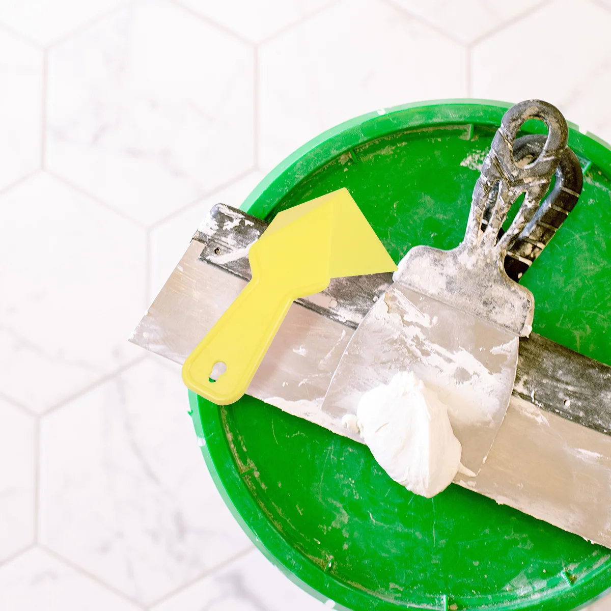 

15Pcs Drywall Corner Tool Plastic Handle Anti-Skid Grip for Home Decoration Woodworking Corner Scraper Cleaner