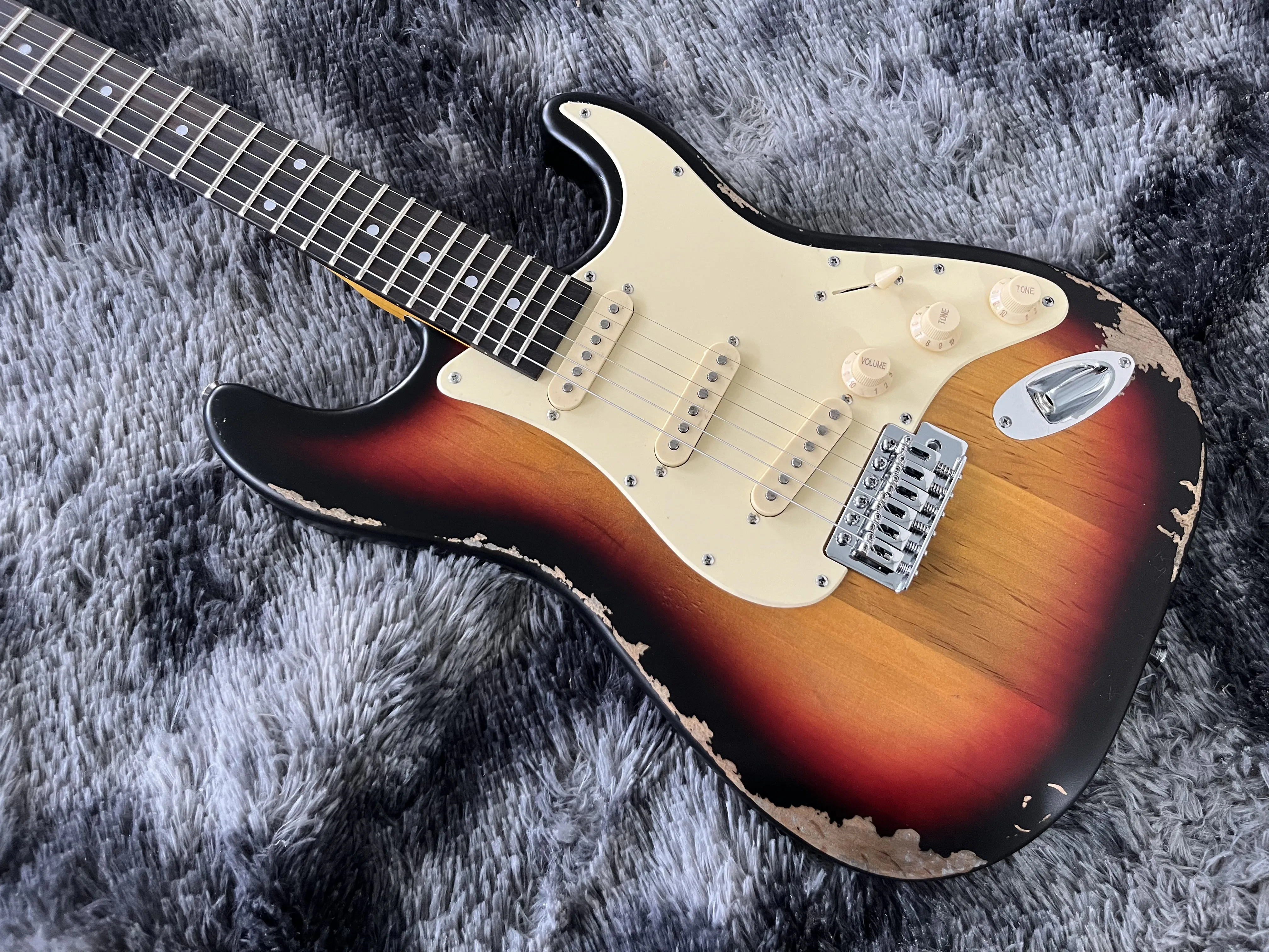 

Китайская электрическая гитара Star Alder Body Maple Neck ручной работы, 6 струн