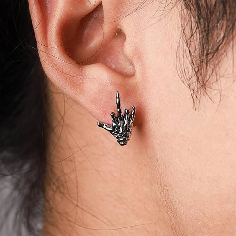 Vintage Silver Color Skull Hand Middle Finger Stud Earrings for Men Women Punk Hip Hop Halloween Piercing Earring Rock Jewelry