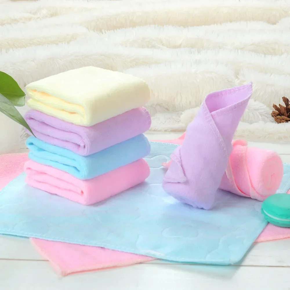 マイクロファイバーの非常に柔らかい授乳用タオル,子供用ハンカチ,25x25cm