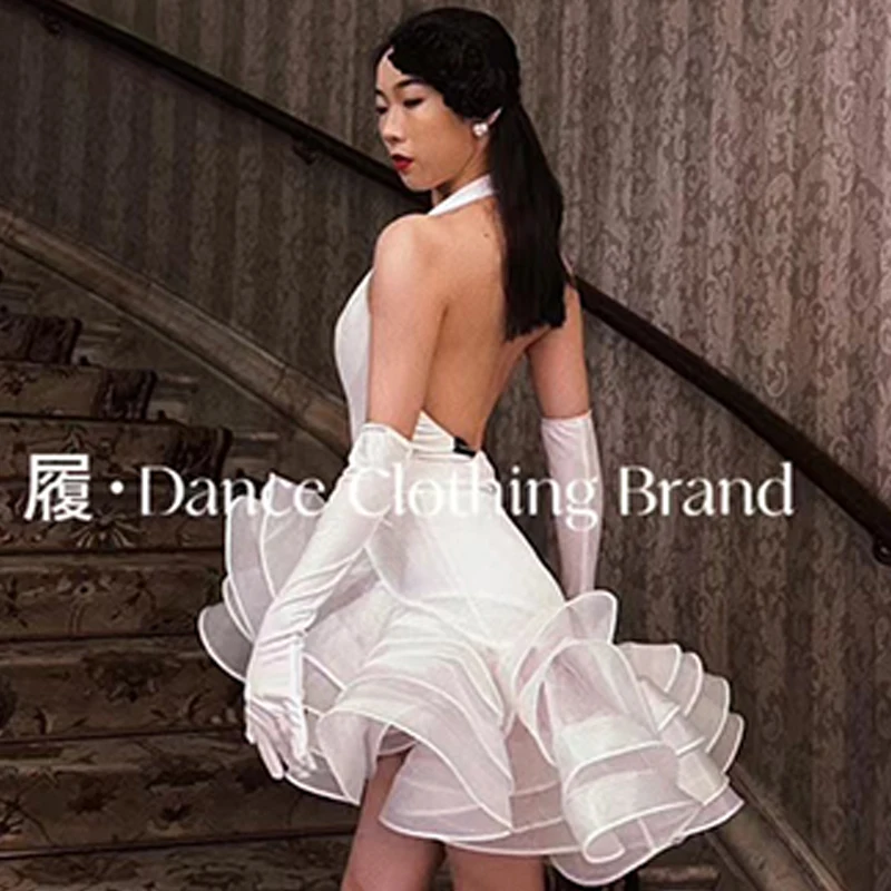 New Latin Dance Dress Women Halterneck White Dress Fluffy Skirt Cha Cha Rumba Performance Wear Latin Competition Dress DNV19030