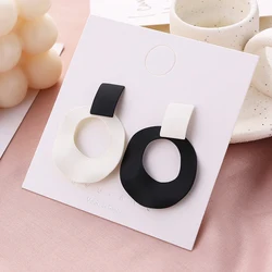 Asymmetrical Milk White Dangle Earrings Hollow Irregular Geometric Pendants Women Earrings Exaggerated Earrings pendientes mujer